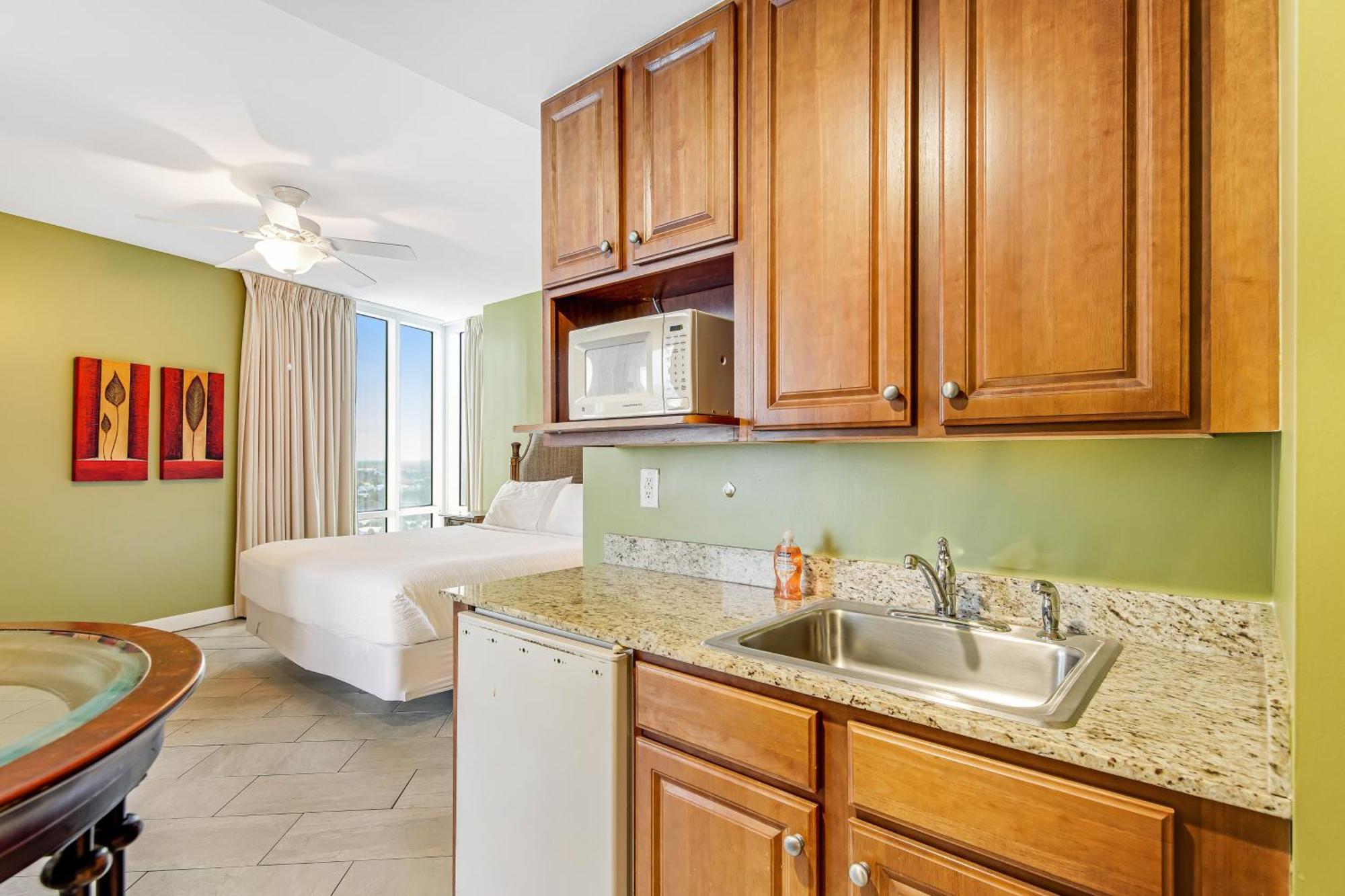 The Splash Resort And Condos East 2 Panama City Beach Room photo